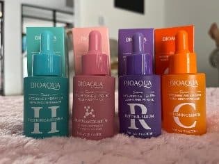 Kit X 4 Vitamina C, Retinol, Acido Hialuronico Y Niacinamida